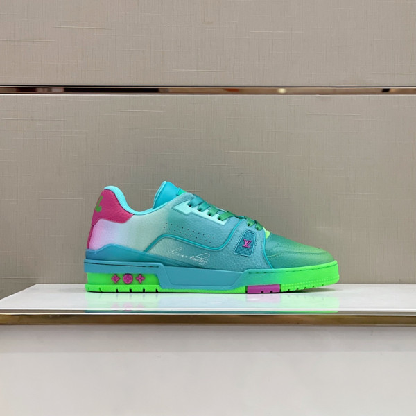 l0*is V*t0n trainer sneaker