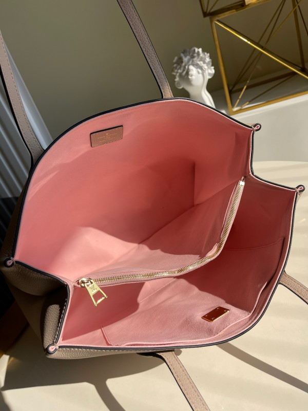 l0*is V*t0n lockme shopper