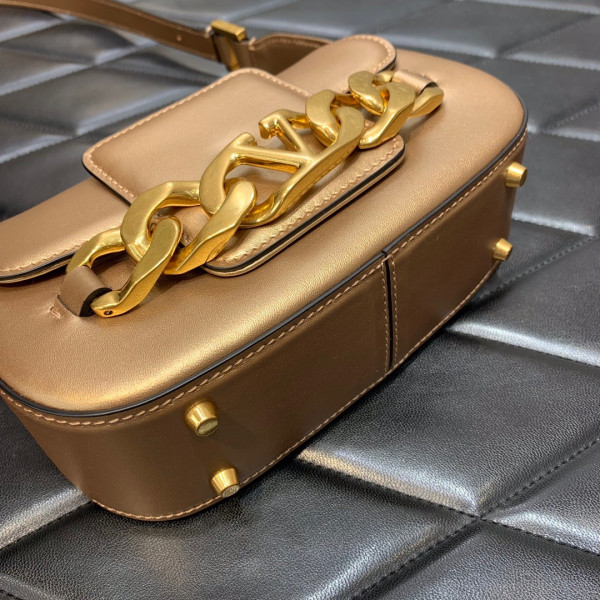 VALENTINO VLOGO CHAIN SMALL CALFSKIN SHOULDER BAG