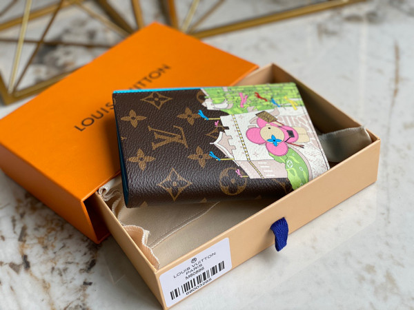 l0*is V*t0n passport cover