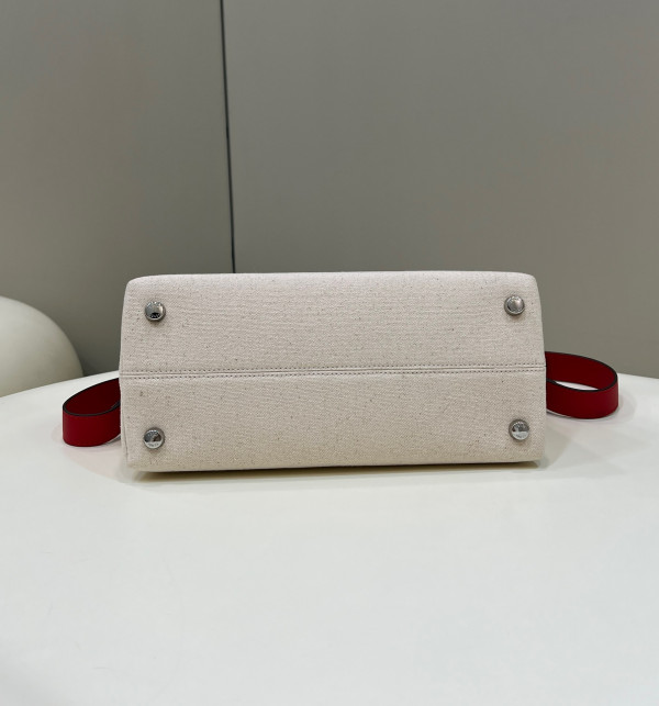 F**di by the way medium-27-13-15cm