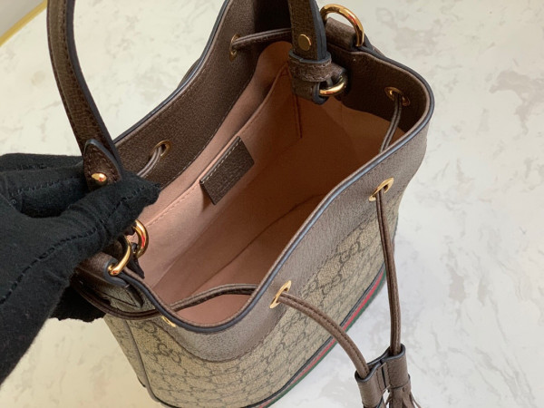 G*u*i ophidia gg bucket bag