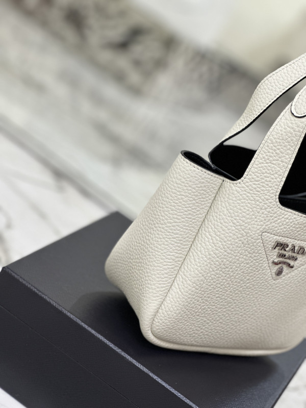 Pra*a leather mini bag