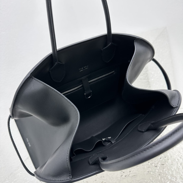 T*e R0w belt margaux