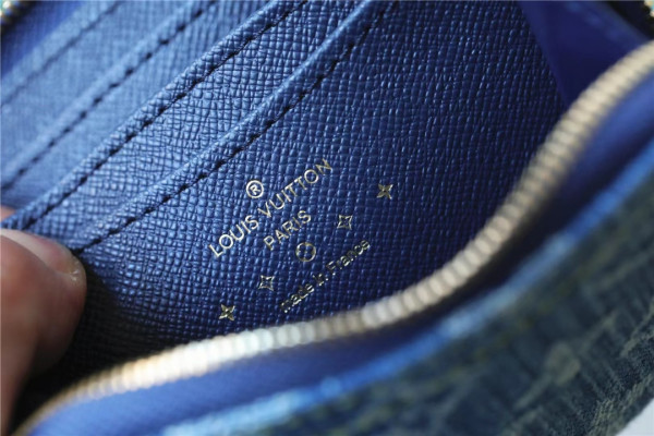 l0*is V*t0n zippy coin purse