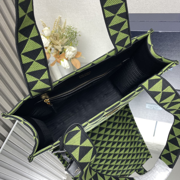 Pra*a hobo tote bag-38*38.5*11cm