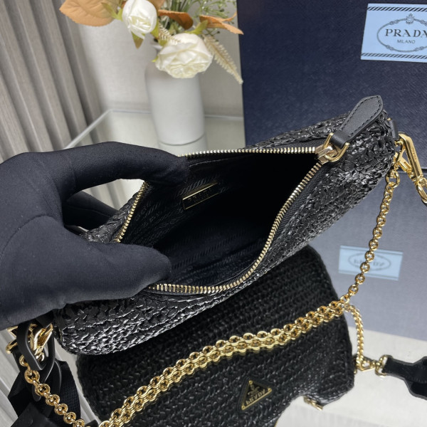 Pra*a re-edition 2005 crochet bag-23*16*7cm