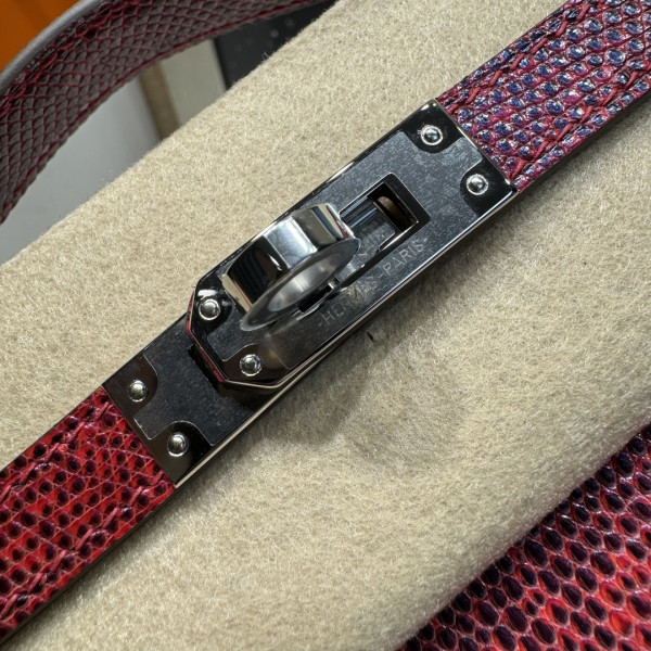 H**mes kelly pochette