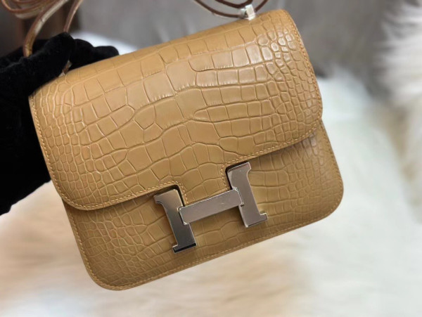 H**mes constance 19 all handmade