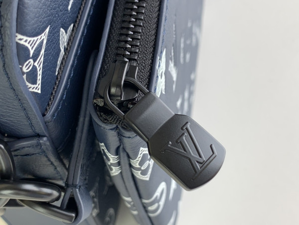 l0*is V*t0n nano alpha-24*16*8 cm