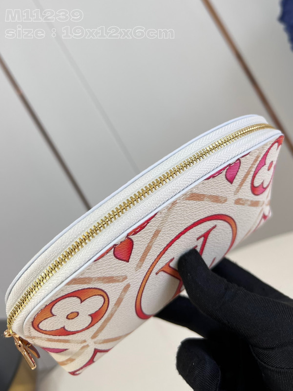 l0*is V*t0n pochette cosmétique pm