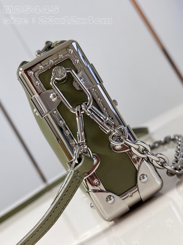 l0*is V*t0n slim trunk-23*12*4cm