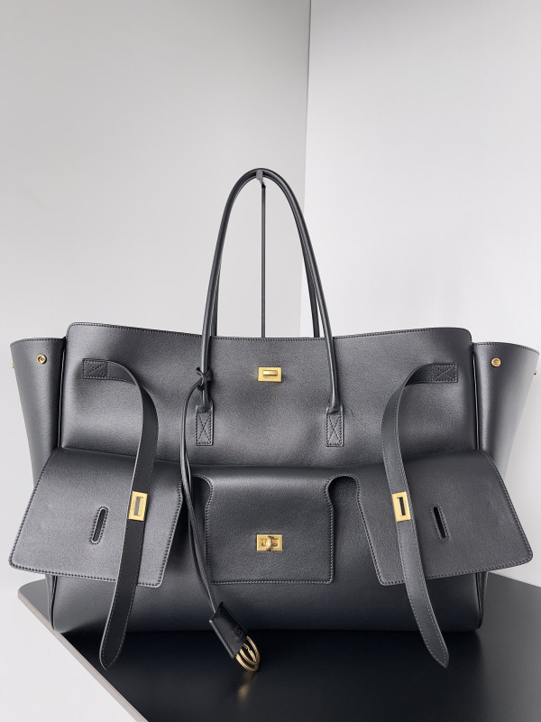 Ba*len*cia*ga bel air xl carry all bag