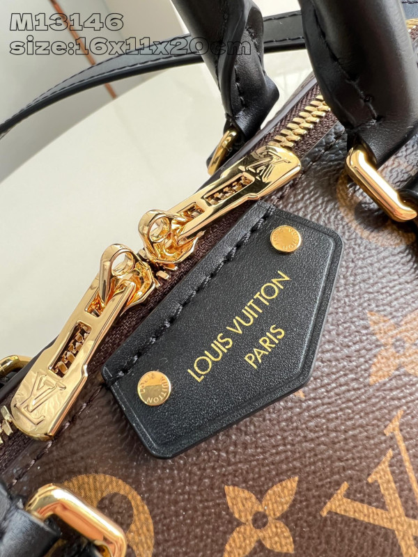 l0*is V*t0n speedy trunk 20