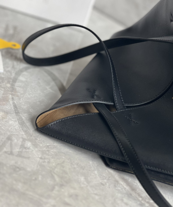 Lowee Puzzle Fold medium Tote -  25.5X14.5X31.5cm