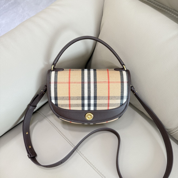 B**rry highlands crossbody bag - 24.5*8*18cm