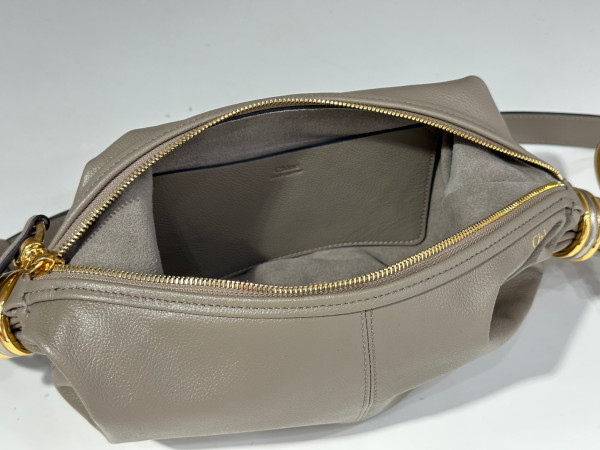 Chloe Small Bracelet hobo bag- 32*14*10cm